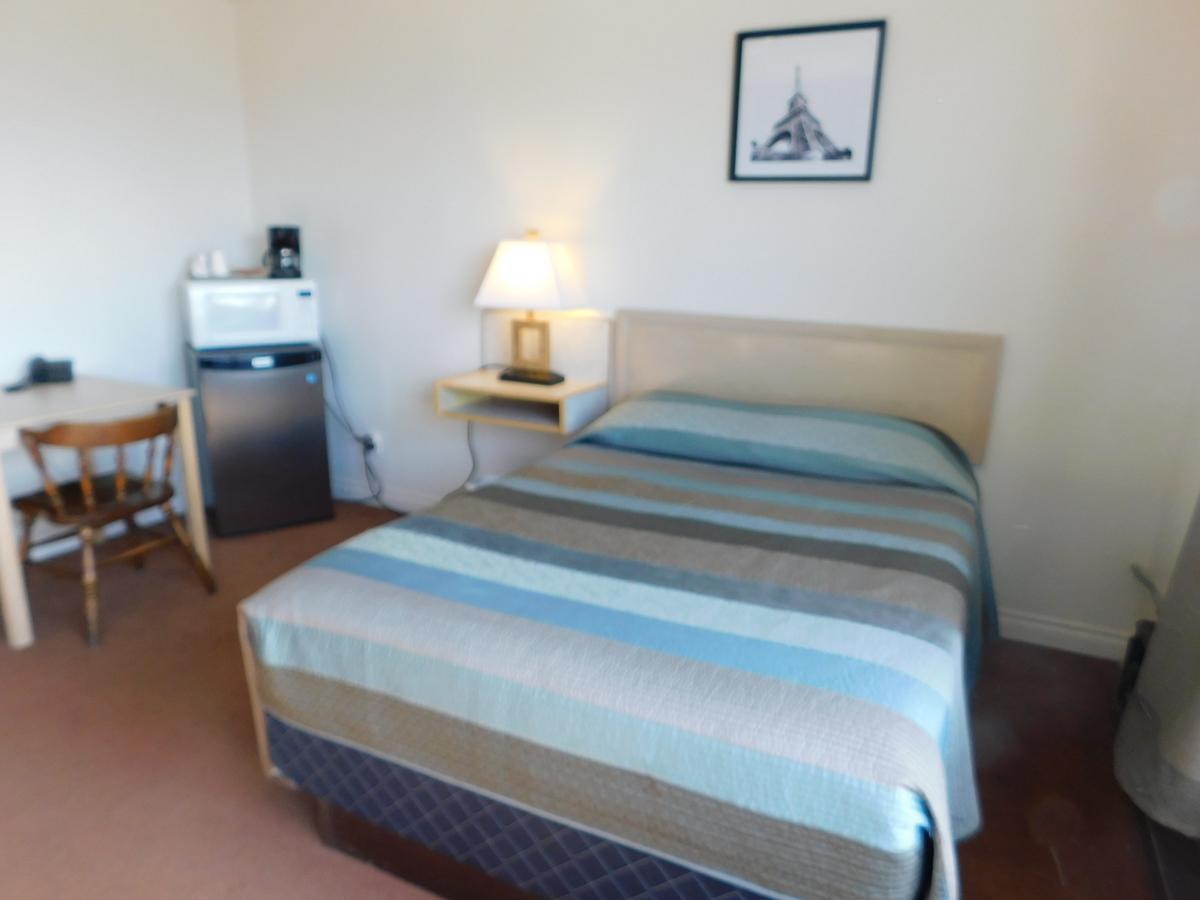 Timberland Motel Hinton